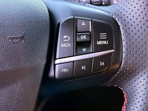 Used 2024 Ford Escape ST-Line Elite image 17