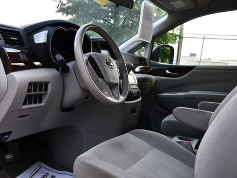 Used 2015 Nissan Quest SV FWD image 15