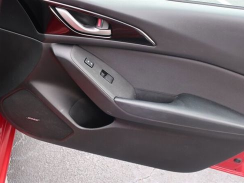 Used 2014 MAZDA MAZDA3 i Touring w/ Technology Package image 28