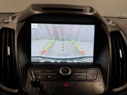 Used 2018 Ford Escape SE w/ SE Sync 3 Package image 28