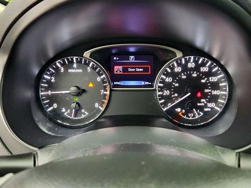 Used 2017 Nissan Altima 2.5 S w/ Power Driver Seat Package FWD image 14