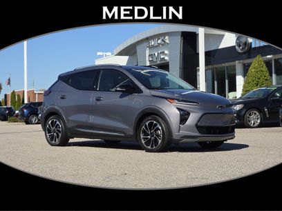 Used 2022 Chevrolet Bolt EUV Premier w/ Sun & Sound Package