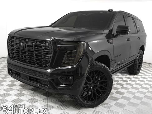 Used 2026 GMC Yukon Denali w/ Denali Reserve Package AWD/4WD image 1