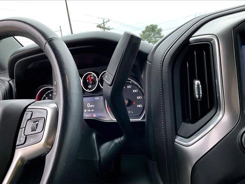 Used 2019 Chevrolet Silverado 1500 LT Trail Boss w/ Convenience Package image 28