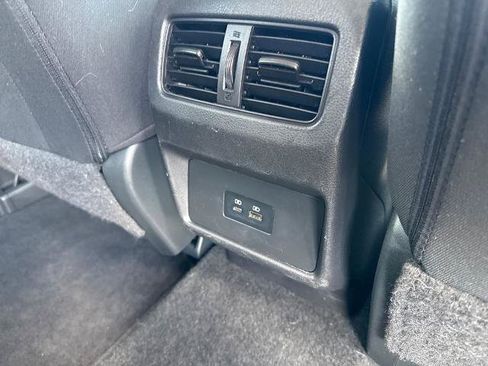 Certified 2023 Nissan Rogue SV AWD/4WD image 16