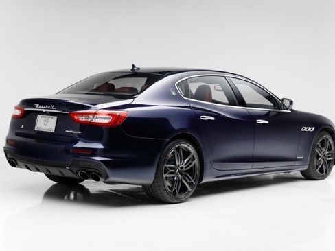 Used 2020 Maserati Quattroporte S GranSport image 3