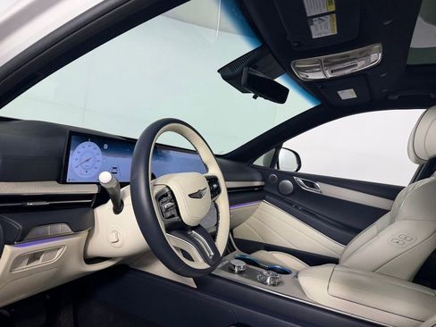 Used 2025 Genesis GV80 3.5T Prestige image 23