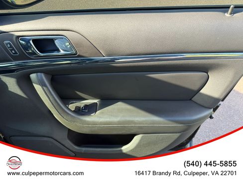 Used 2015 Lincoln MKS FWD image 16