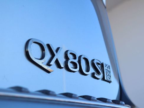 New 2026 INFINITI QX80 SPORT image 34