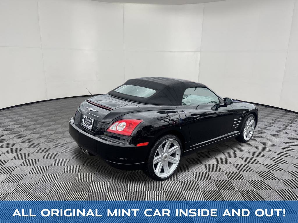 Used 2007 Chrysler Crossfire Convertible RWD image 6