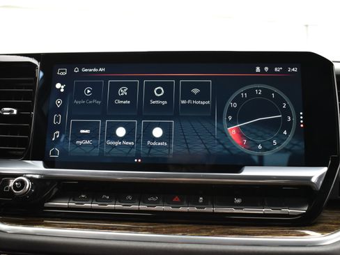 Used 2022 GMC Sierra 1500 Elevation w/ Elevation Premium Package image 31