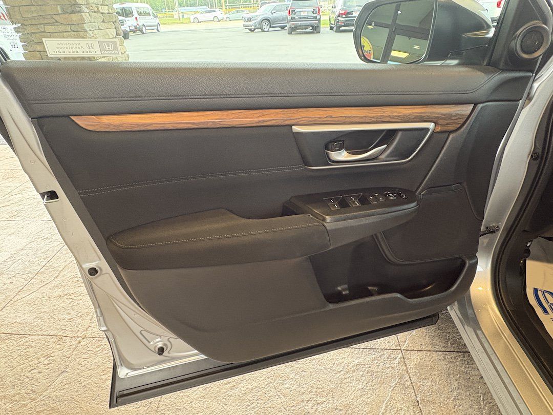 Used 2020 Honda CR-V EX image 18