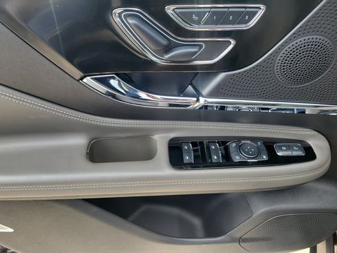 Certified 2023 Lincoln Corsair FWD image 12