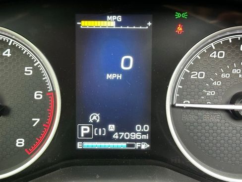 Used 2020 Subaru Forester Limited w/ Popular Package #3 image 11