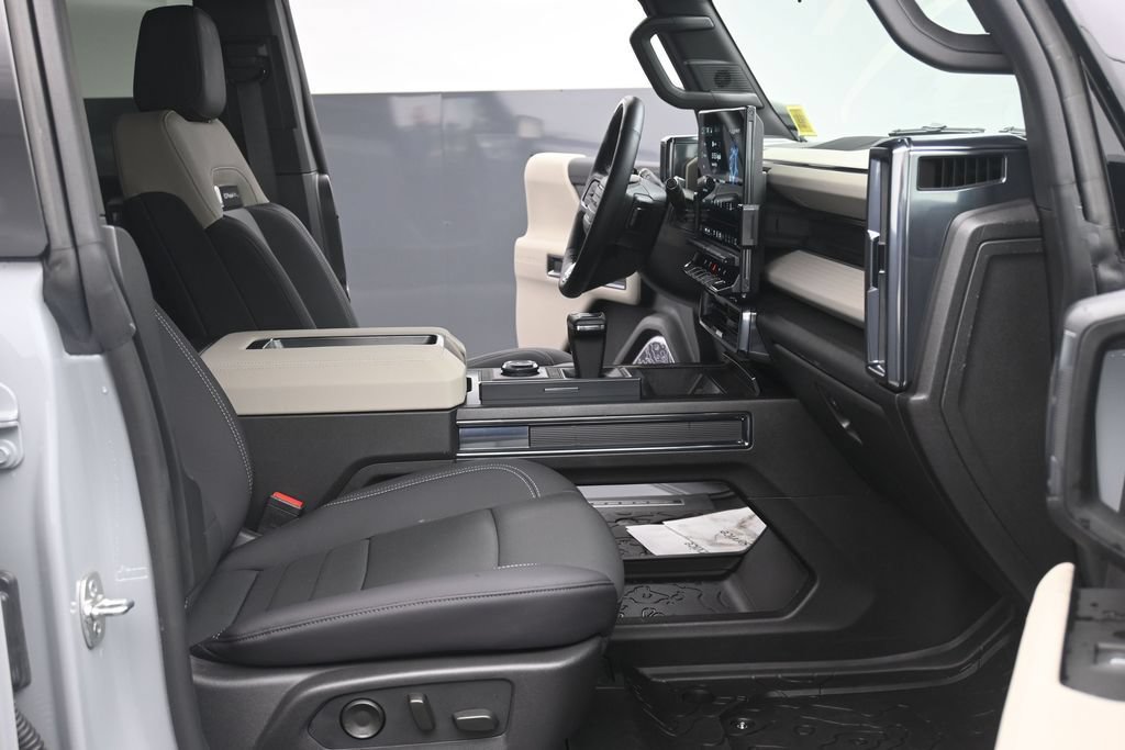 Used 2026 GMC Hummer EV SUV AWD/4WD image 11