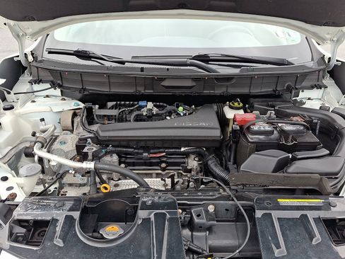 Used 2018 Nissan Rogue SV w/ Premium Package AWD/4WD image 30
