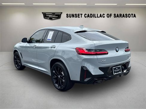 Used 2024 BMW X4 xDrive30i w/ Premium Package AWD/4WD image 6