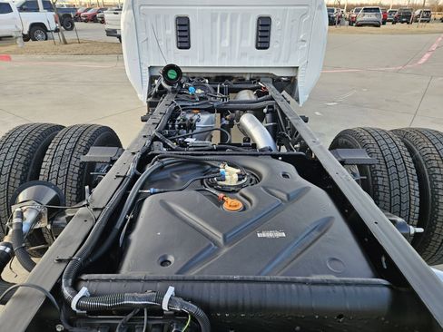 New 2026 Chevrolet Silverado 3500 LT w/ Convenience Package image 27