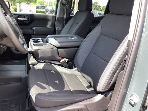 Used 2026 Chevrolet Silverado 1500 Custom Trail Boss AWD/4WD image 11