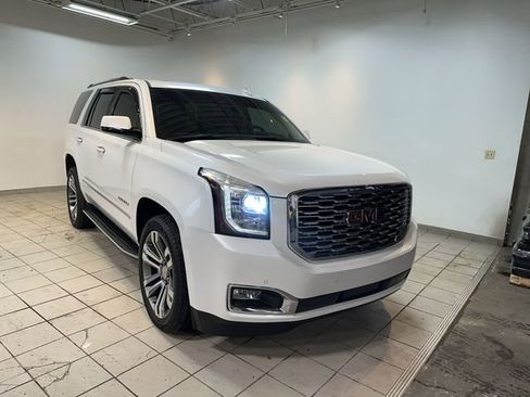Certified 2018 GMC Yukon Denali w/ Open Road Package image 12