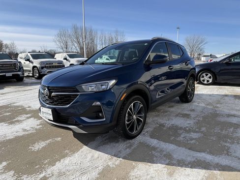 Used 2020 Buick Encore GX Select image 2