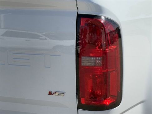 Certified 2022 Chevrolet Colorado LT w/ Safety Package image 7