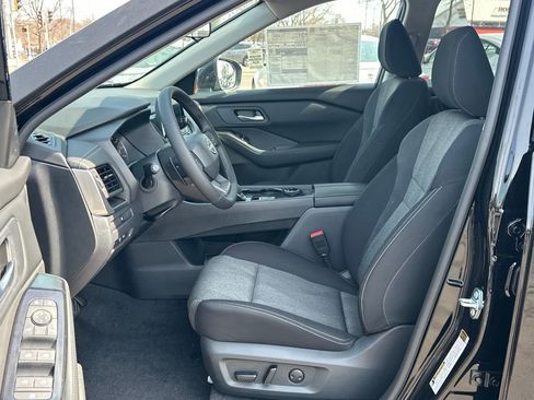 New 2026 Nissan Rogue SV image 9