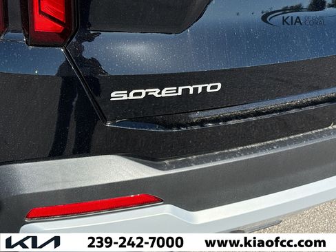 New 2026 Kia Sorento LX FWD image 10
