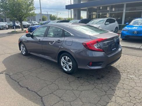 Used 2018 Honda Civic LX image 7