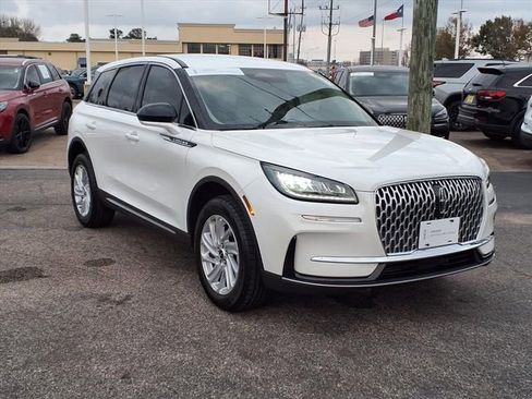 Certified 2025 Lincoln Corsair FWD image 23