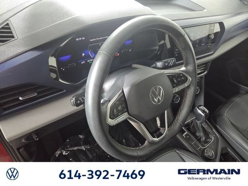 Used 2022 Volkswagen Taos SE w/ Driver Assistance Package AWD/4WD image 12