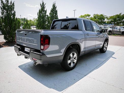 Used 2025 Honda Ridgeline RTL image 11