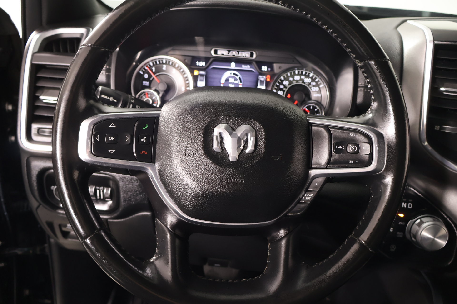 Used 2021 RAM 1500 Laramie w/ Sport Appearance Package AWD/4WD image 3