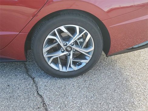 Used 2023 Hyundai Sonata SEL w/ Convenience Package image 8