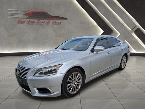 Used 2015 Lexus LS 460 w/ Comfort Package image 1
