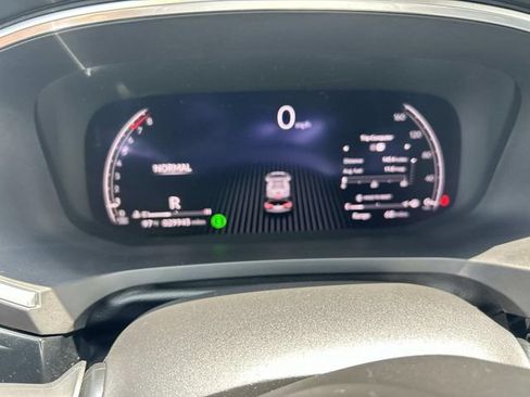 Used 2023 Acura MDX FWD image 36