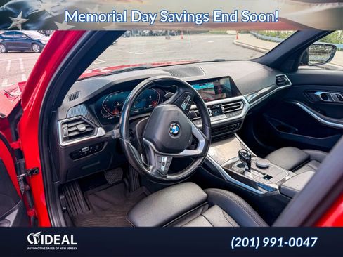 Used 2021 BMW 330i xDrive Sedan w/ Premium Package AWD/4WD image 28
