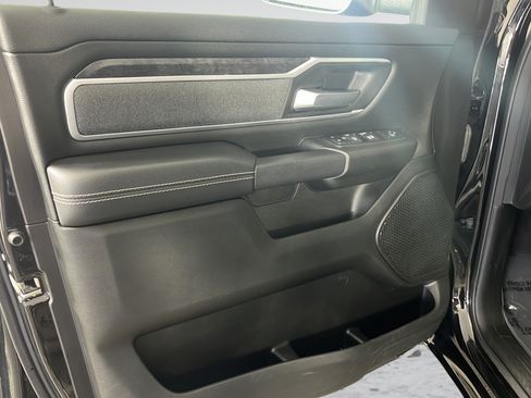 Used 2022 RAM 1500 Big Horn AWD/4WD image 9