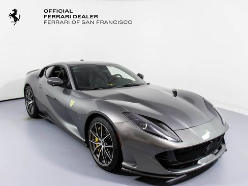Certified 2020 Ferrari 812 Superfast image 1