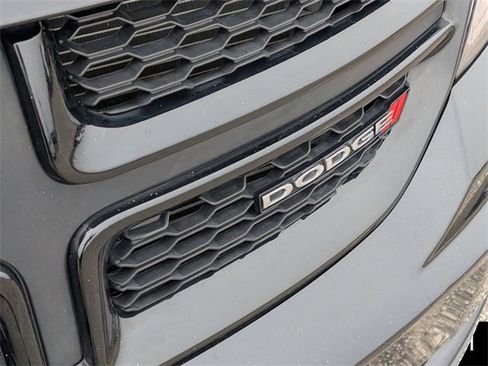 Used 2020 Dodge Journey SE w/ Blacktop Package image 12