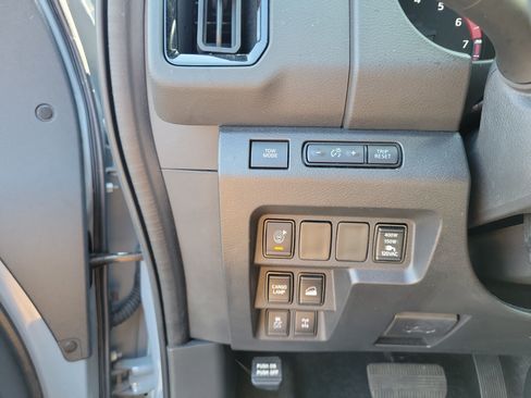 Certified 2025 Nissan Frontier PRO-4X w/ Pro Convenience Package AWD/4WD image 20
