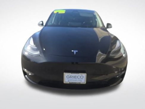 Used 2023 Tesla Model Y Long Range image 2
