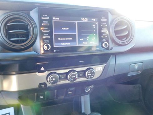 Used 2021 Toyota Tacoma SR image 13