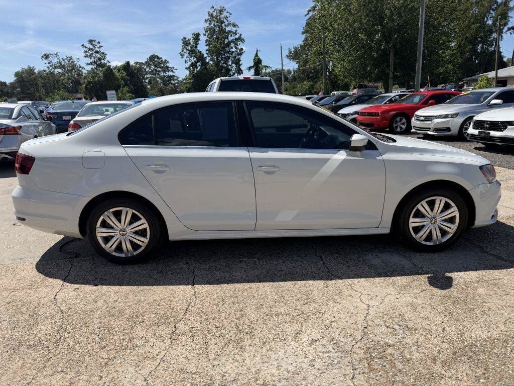 Used 2017 Volkswagen Jetta S FWD image 4