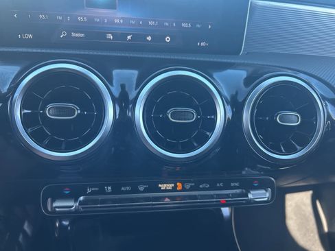 Used 2020 Mercedes-Benz A 220 image 32