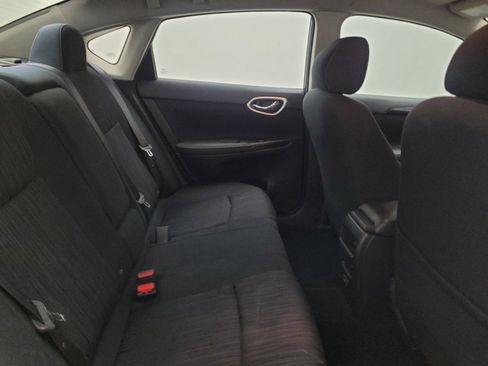 Used 2019 Nissan Sentra SV FWD image 19