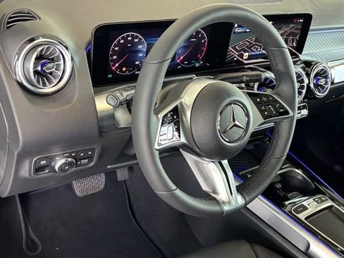 Certified 2026 Mercedes-Benz GLB 250 4MATIC image 12