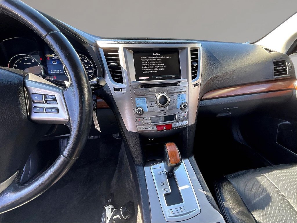 Used 2014 Subaru Outback 2.5i Limited AWD/4WD image 7