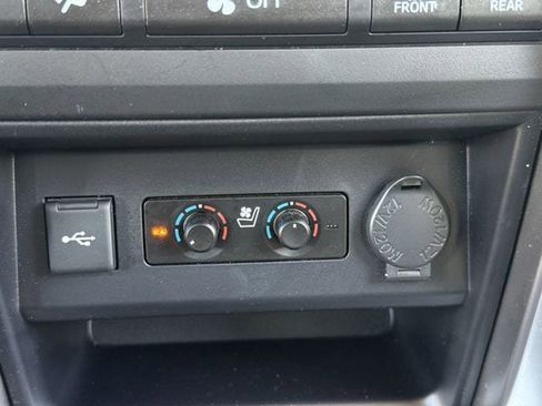 Used 2024 Toyota 4Runner Limited RWD image 21