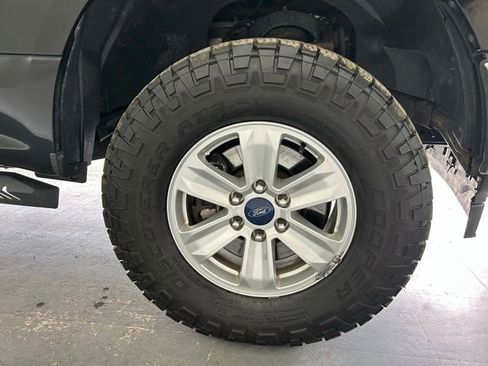 Used 2018 Ford F150 XLT AWD/4WD image 12